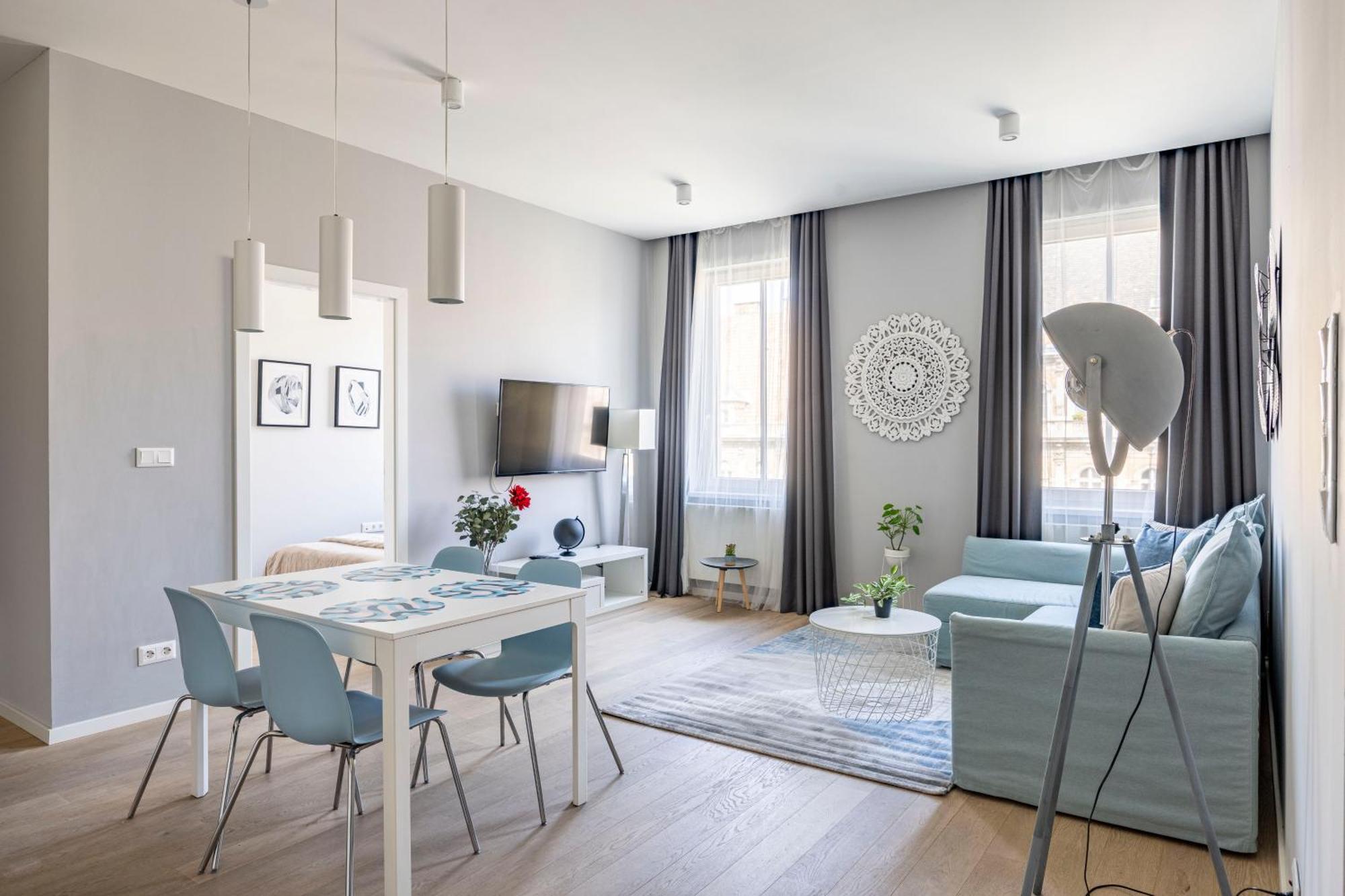 Stylish & Spacious By Prestige Homes Apartamento *